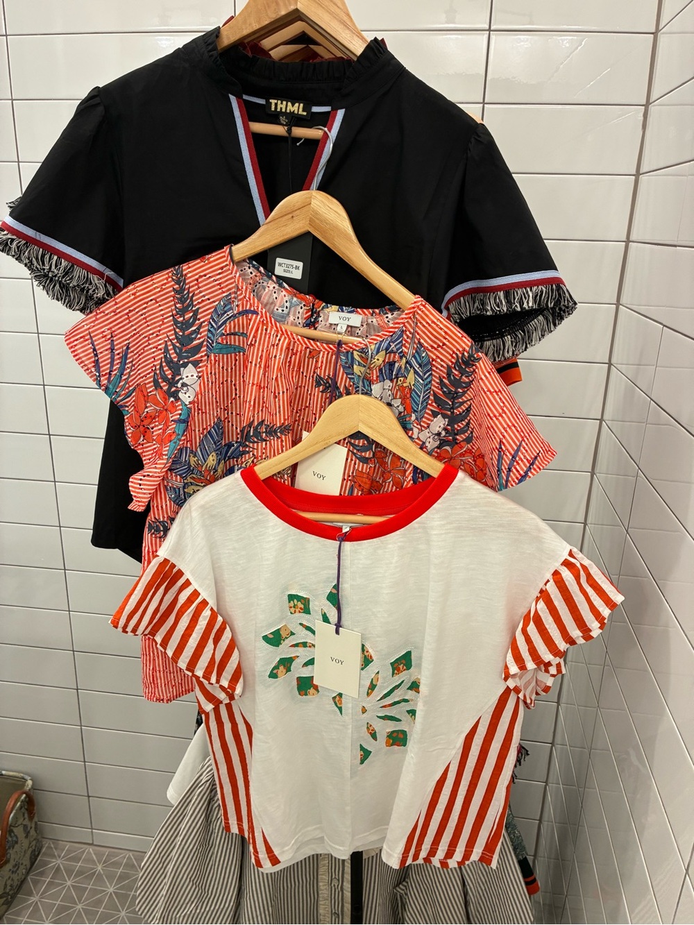 3 Small tops! THML & VOY TRIPLE BUNDLE Women's TOPS